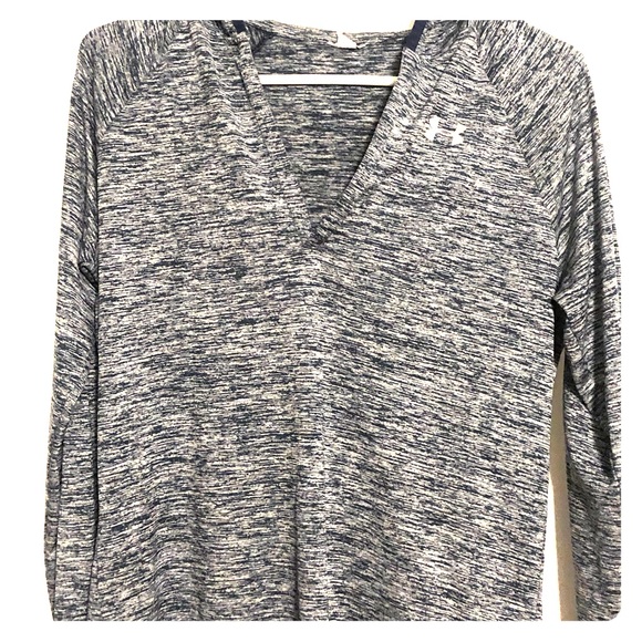 Under Armour Pullover Hoodie - Picture 1 of 2